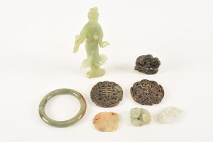 Lot of 8 hardstone carvings, including jade foo dog, Kuan yin, pendants, bracelet, and more.
