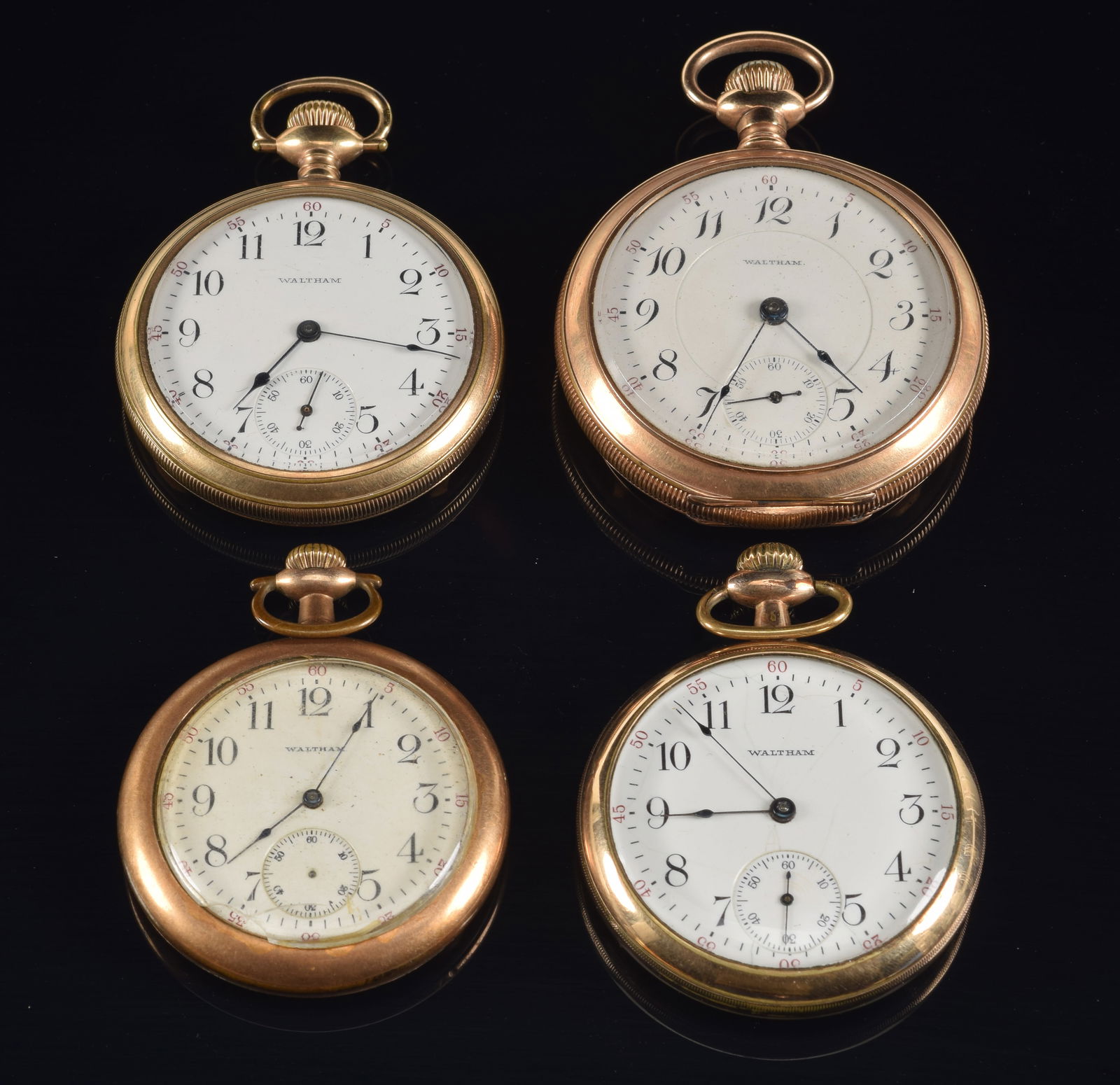 Lot of 4 Waltham gold plated men's antique pocket watches. Largest: 2.75in length. (1 of 4)