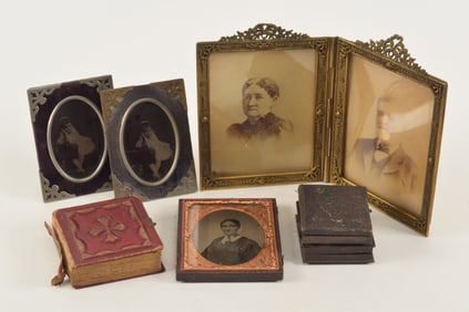 Lot of 19th century tintypes and other photographs including a gem tintype album of 93 portraits, a