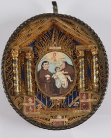 19th century Italian or Spanish oval framed reliquary containing 9 sacred Catholic relic fragments