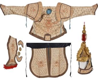 Theatrical set of armor for Peking Opera. China. Late 19th/early 20th century. Boxed. Damages.
