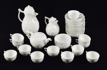 18th century Meissen porcelain white Bottger tea set in relief acanthus flowering branches pattern.