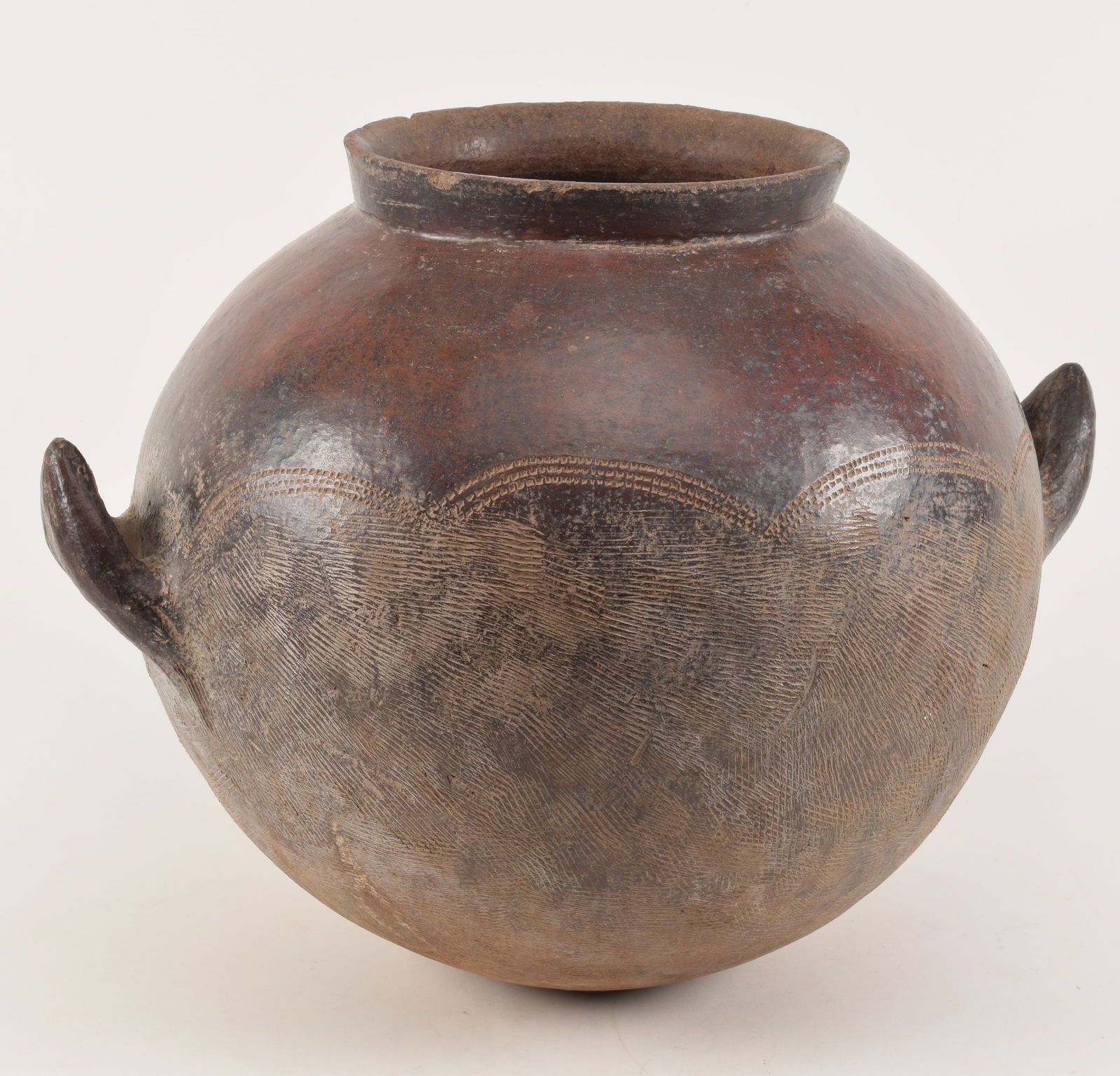 Beer jar. South Africa. 19th century. Zulu people. 16 x 21in. (1 of 6)