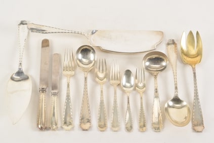 Tiffany & Co. sterling silver flatware service, Marquise pattern, (77) pieces, comprising 8 dinner