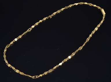 William Spratling 18K gold necklace with alternating geometric shape chain pattern. 23in length.