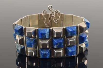 William Spratling Taxco silver lapis lazuli bracelet. Heavy alternating geometric pyramid design