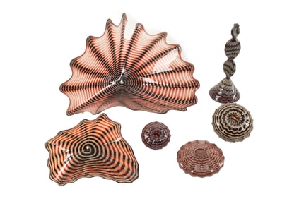 Dale Chihuly Persian Seaform art glass set. Bands of deep garnet color with hints of gold. 6 total