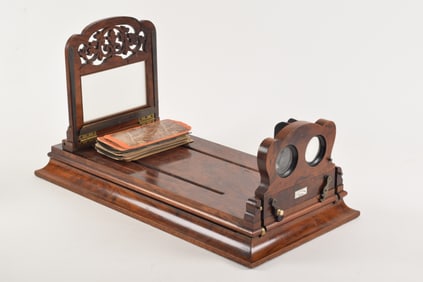 Victorian tabletop parlor stereo graphoscope by Negretti & Zambra, London. Viewer lenses and