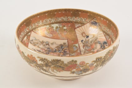 Tea bowl. Japan. Meiji period (1868-1912). Satsuma ware. figures and brocade designs. Signed Kozan.