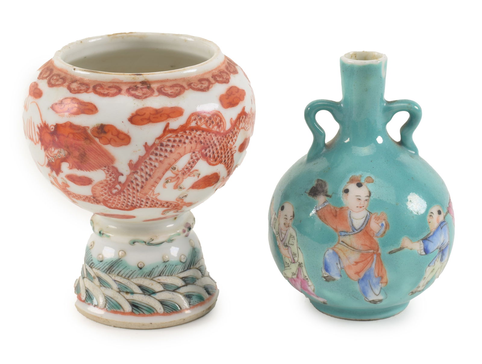 2 porcelains. China. Late 19th/early 20th century. To include a turquoise vase with children playing (1 of 6)