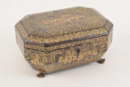 Chinese export sewing box. Mid 19th century. Octagonal form. Black and gold lacquered surface. 11 x