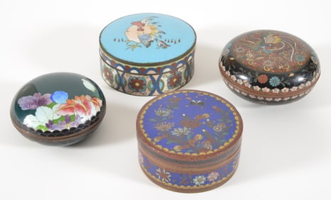 4 cloisonne boxes. Japan. Meiji period (1868-1912). Largest 3.5in diameter.