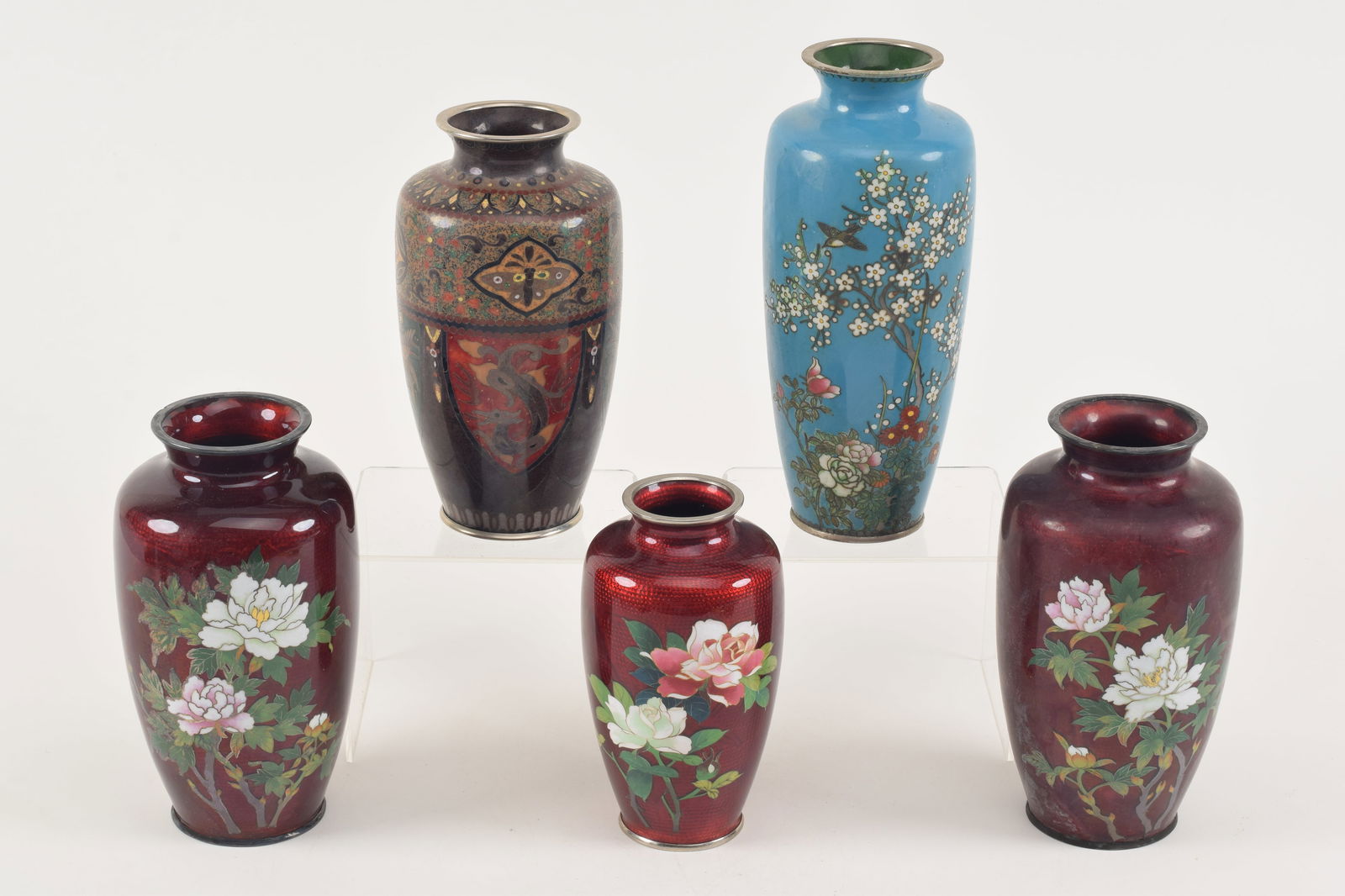 5 cloisonne vases. Japan. Showa, ca. 1950. Tallest 9in. (1 of 14)
