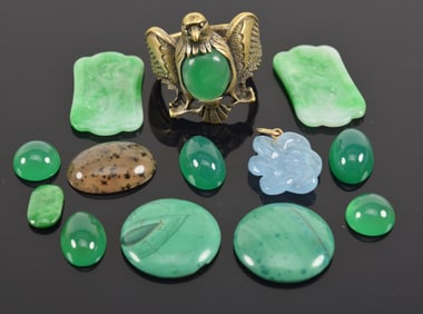 Assorted hardstones and a ring.