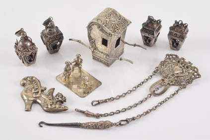 Lot of assorted silver accessories and decorative items. Largest (clip): 7.75in length. 5 ozt total