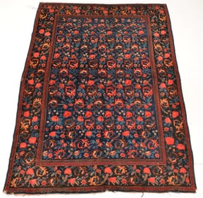 Karabagh rose pattern area rug. 75 x 56 in