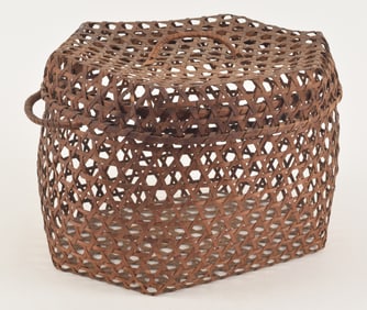 Native American splint openwork woven lidded basket. Hexagonal form. Handle missing on one side.