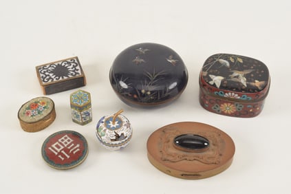Lot of enamel boxes including Chinese and Japanese.
