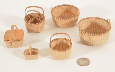 8 Finely made miniature Shaker type splint baskets, each singed by maker, contemporary. Including a