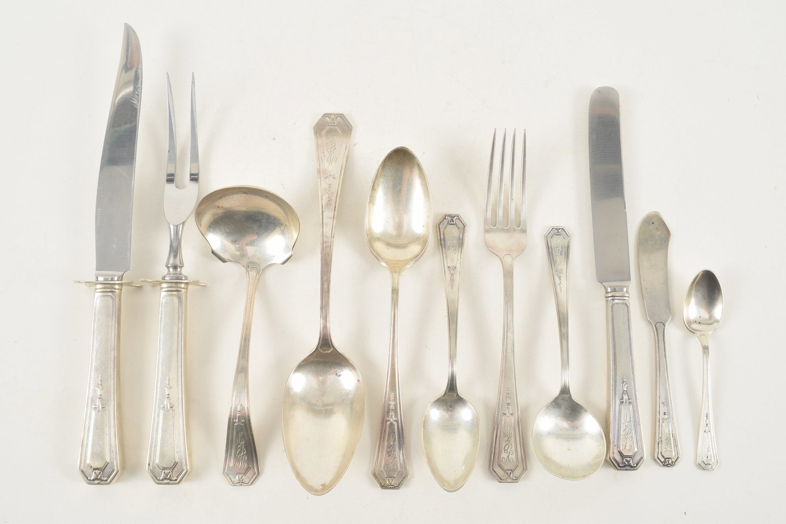 68 Pieces R. Wallace & Sons Princess Mary pattern partial sterling silver flatware service. (1 of 9)