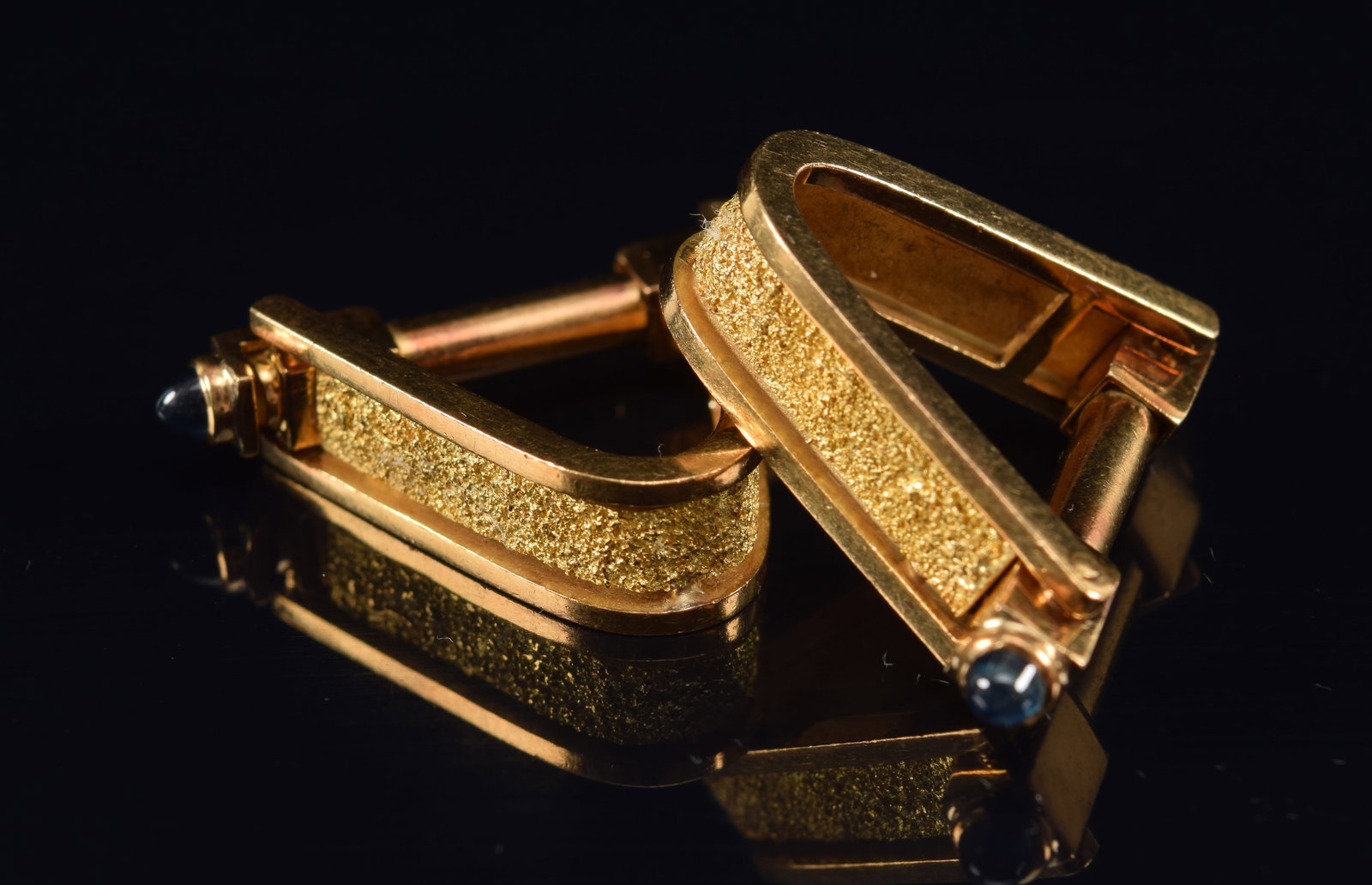 19K gold heavy sapphire mounted cufflinks. Hallmarked with .800 gold mark (19.2K). 1 1/8in long. (1 of 6)