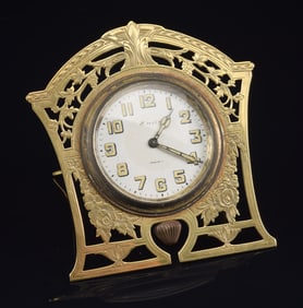 Antique 14K gold pocket watch stand. Reticulated decoration of floral bunches and garlands. Marked