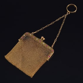 Vintage 14K gold mesh coin purse set with diamonds and rubies. Interior of frame marked 585, also on