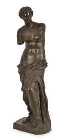 French patinated bronze figure of the Venus de Milo, cast by F. Barbedienne foundry, circa 1880.