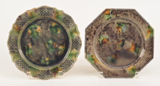 2 Weildon decorated plates, one octagonal with reel molded edge and other with scalloped edge and