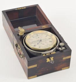 S. Johannsen & Co. London antique cased ship's chronometer. Fine brass bound mahogany case. Carrying