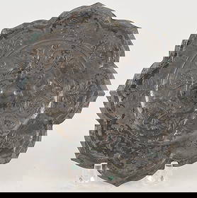 Bronze mirror. China. Tang dyansty (618-920). Foliated edge. Phoenix decoration. 5.5in diameter.: Bronze mirror. China. Tang dyansty (618-920). Foliated edge. Phoenix decoration. 5.5in diameter.