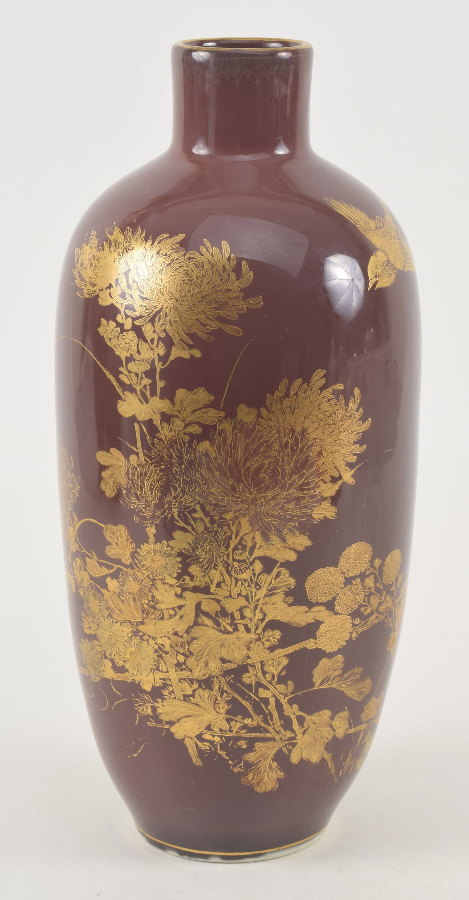 Porcelain vase. Japan. Meiji period (1868-1912). Seto ware. Aubergine glaze with gilt floral (1 of 7)