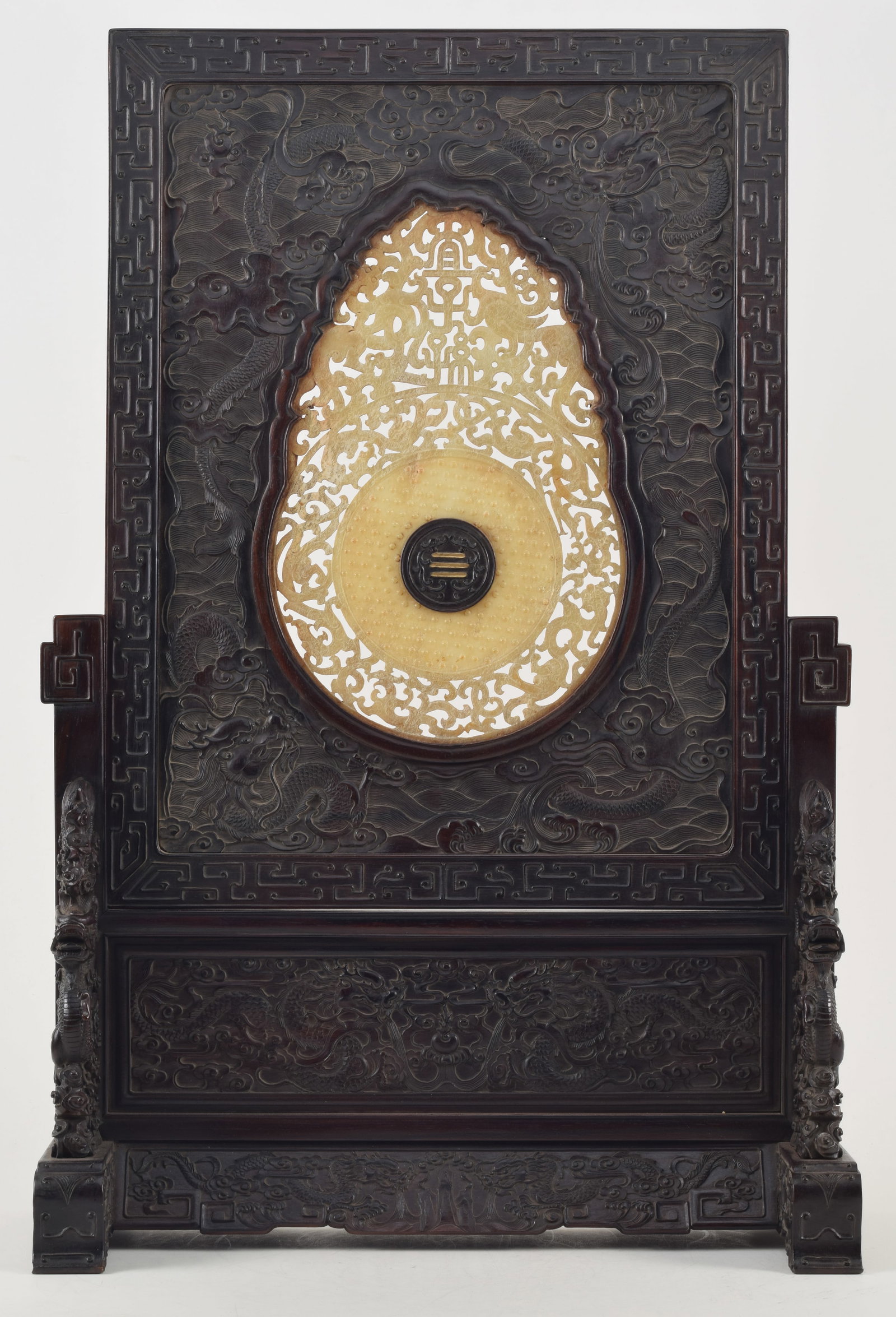 Table screen. China. Chien Lung period (1735-1796). Jade panel carved with chih lung scrolls and (1 of 10)