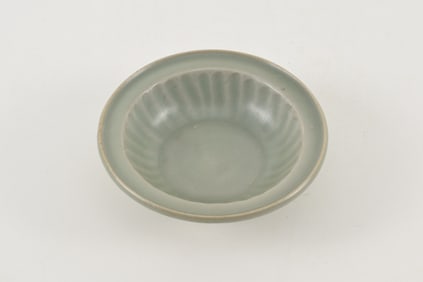 Lung Chuan celadon bowl. China. Sung dynasty, 13th century. 5 x 1.5in.