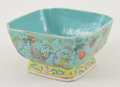 Square porcelain serving bowl. China. 19th century. Decoration of flowers and foliage on a turquoise