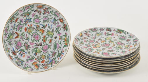 19th century Chinese export famille rose decorated plates. Birds, fruits, flowers and butterflies. 9
