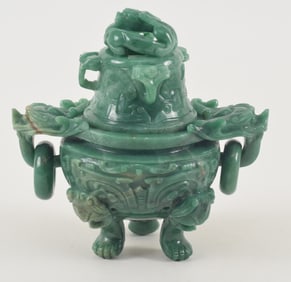 Hardstone censer. China. Early 20th century. Aventurine. Surface carved with foo dogs, chih lung and