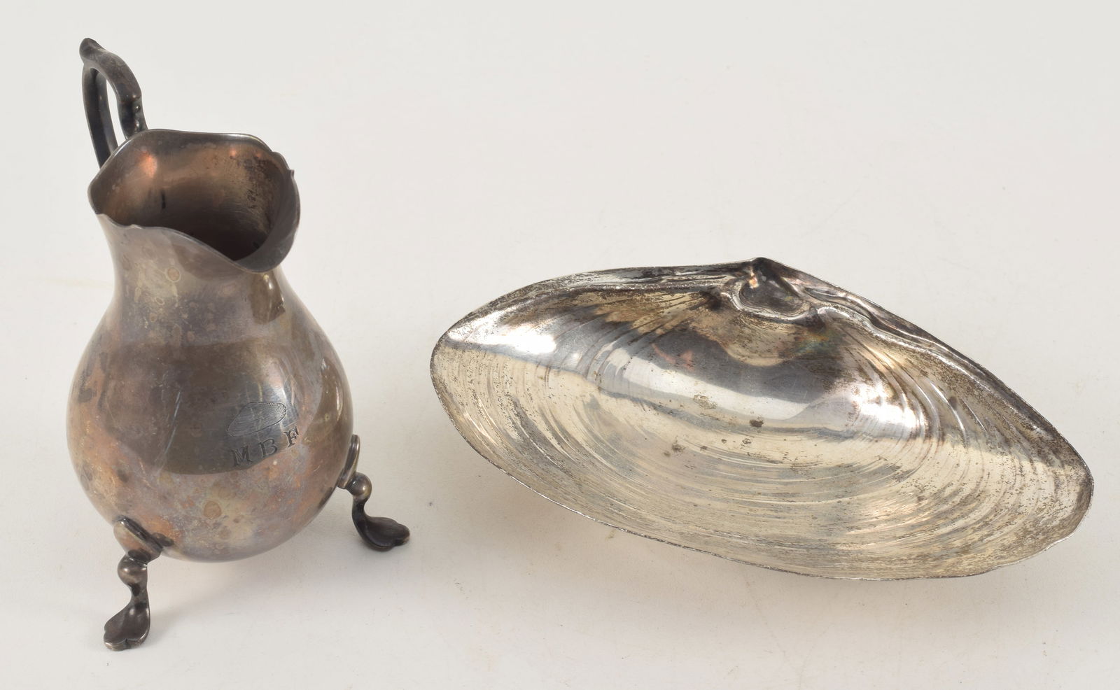 Wallace sterling silver naturalistic clam shell dish. 6in wide. 3 ozt. Together with a Durgin footed (1 of 12)