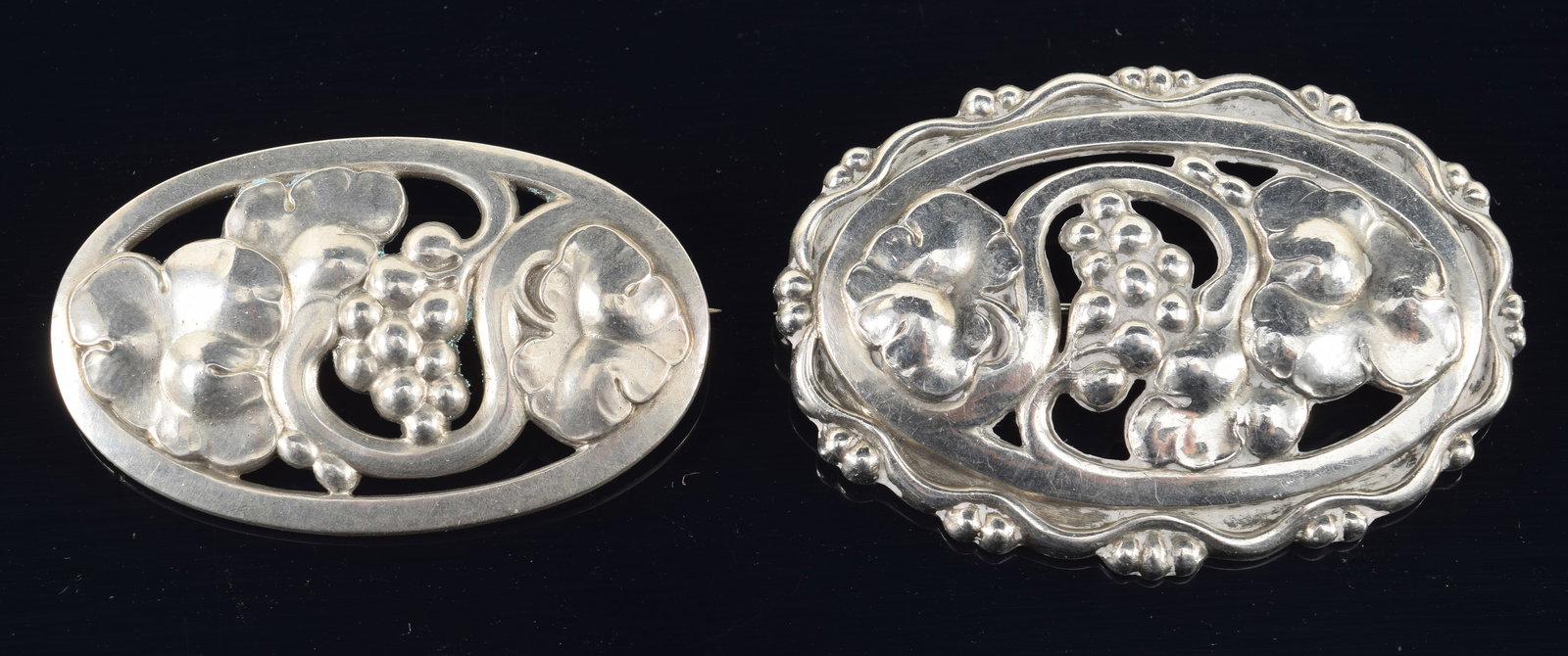 Georg Jensen, Denmark. 2 Sterling silver brooches. Oval grapevine patterns, #477A and #477B. 1.26 (1 of 5)