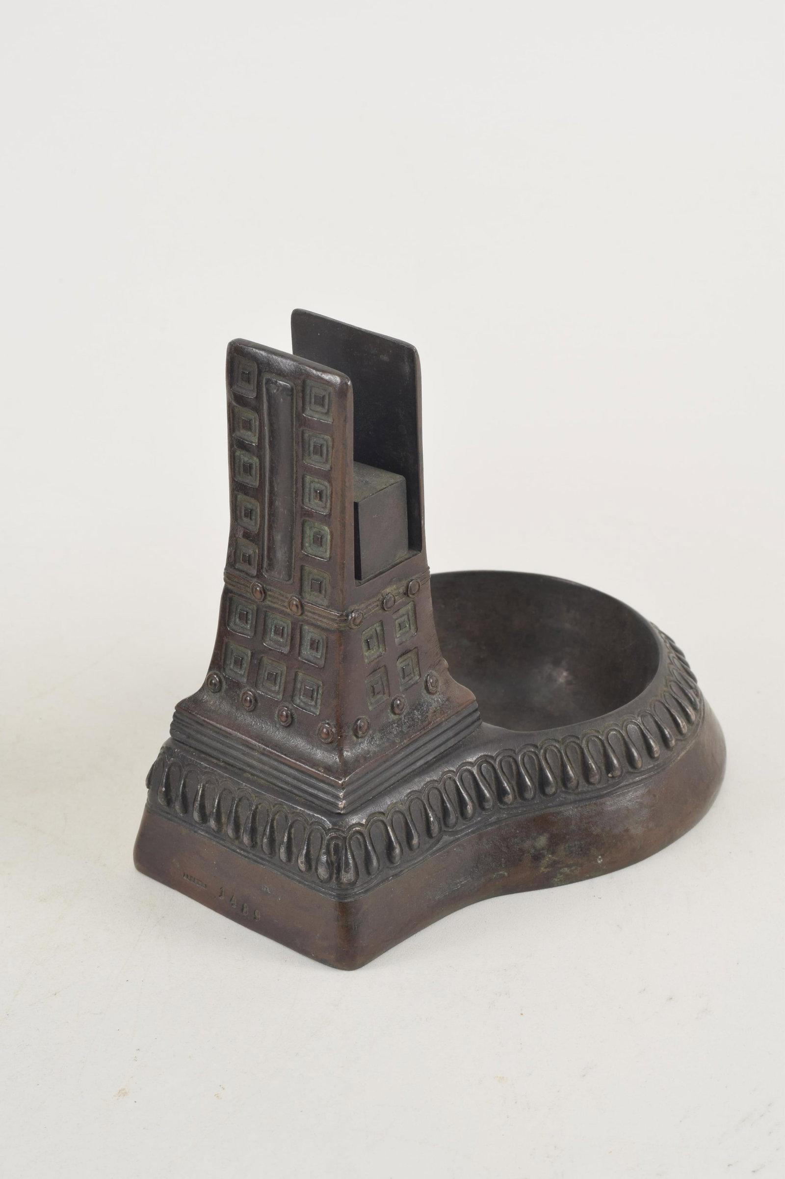 Two Gustav Gurschner art nouveau patinated bronze items. A Classical center piece with putti - 4