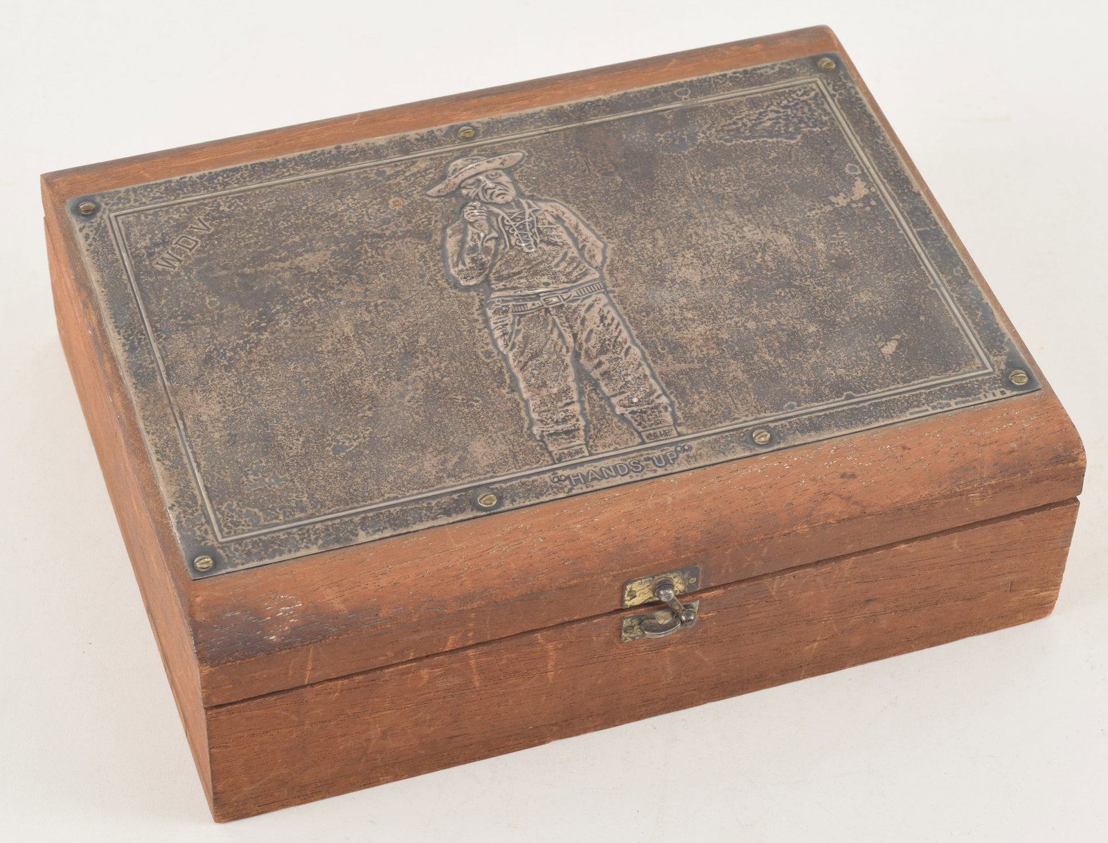 Gorham "Hands Up" arts & crafts cigar box. Sterling silver plaque on lid with a relief decorated: Gorham "Hands Up" arts & crafts cigar box. Sterling silver plaque on lid with a relief decorated Bandito hold-up with inscription "Hands Up" below the figure. Hallmarked lower right corner. Monogramme