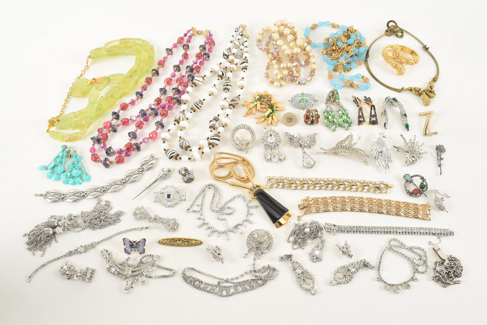 Large lot of vintage fashion jewelry, including Trifari and other makers.: Large lot of vintage fashion jewelry, including Trifari and other makers.