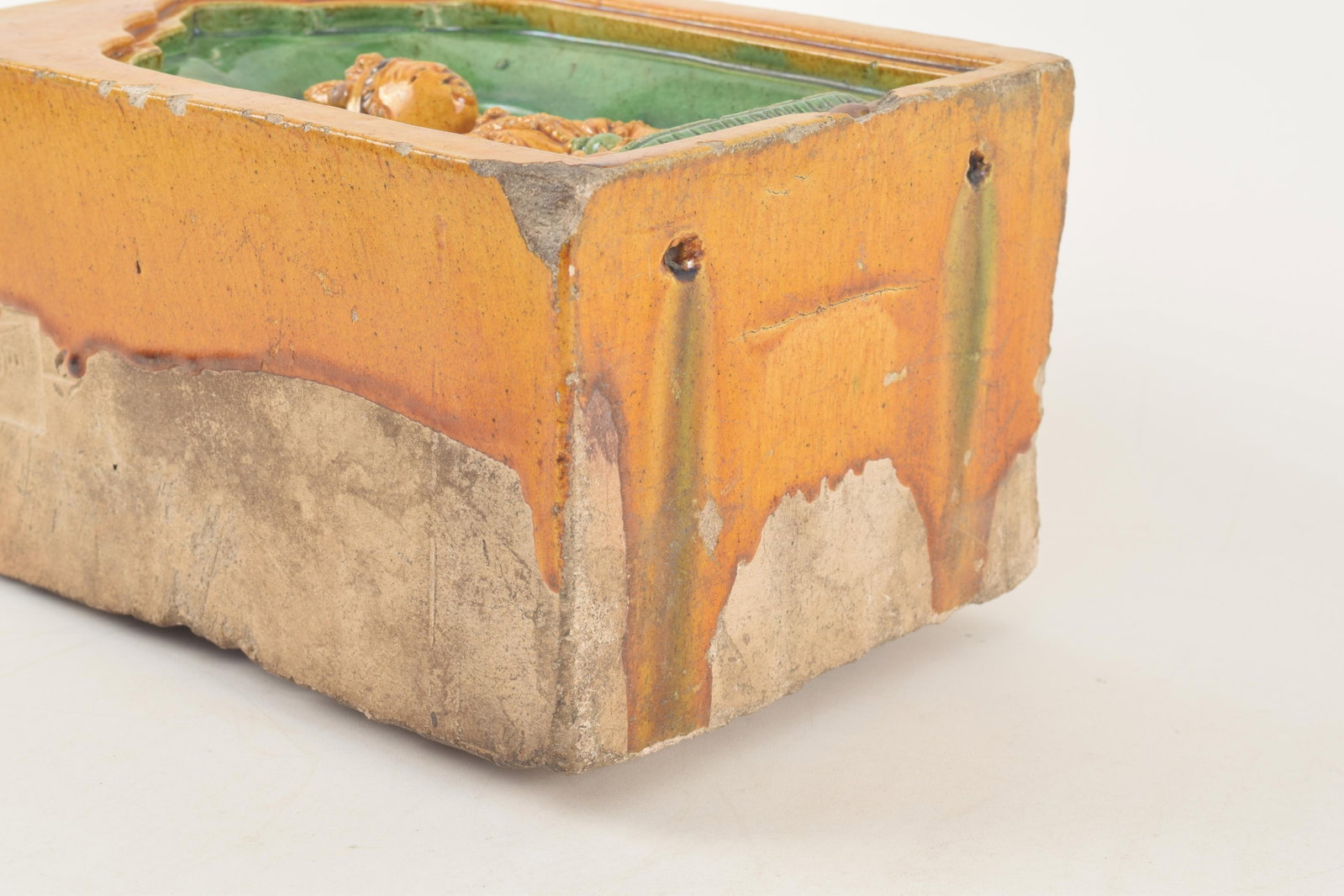 Chinese Ming period sancai glazed architectural stoneware element. Partially finished sides and top. - 7