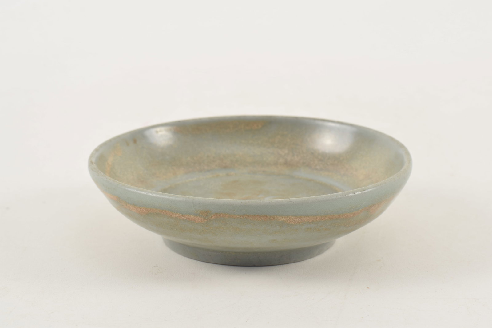 Early Chinese celadon dish with floral decoration, possibly Guan ware. Glaze hairlines and small - 2