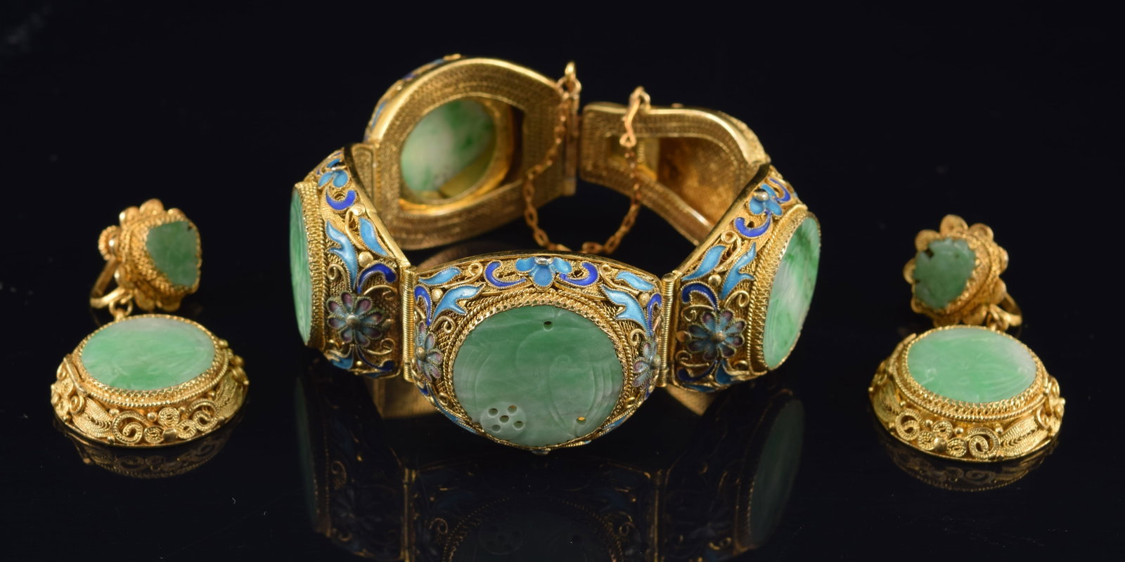 silver gilt bracelet and earrings: silver gilt bracelet and earrings