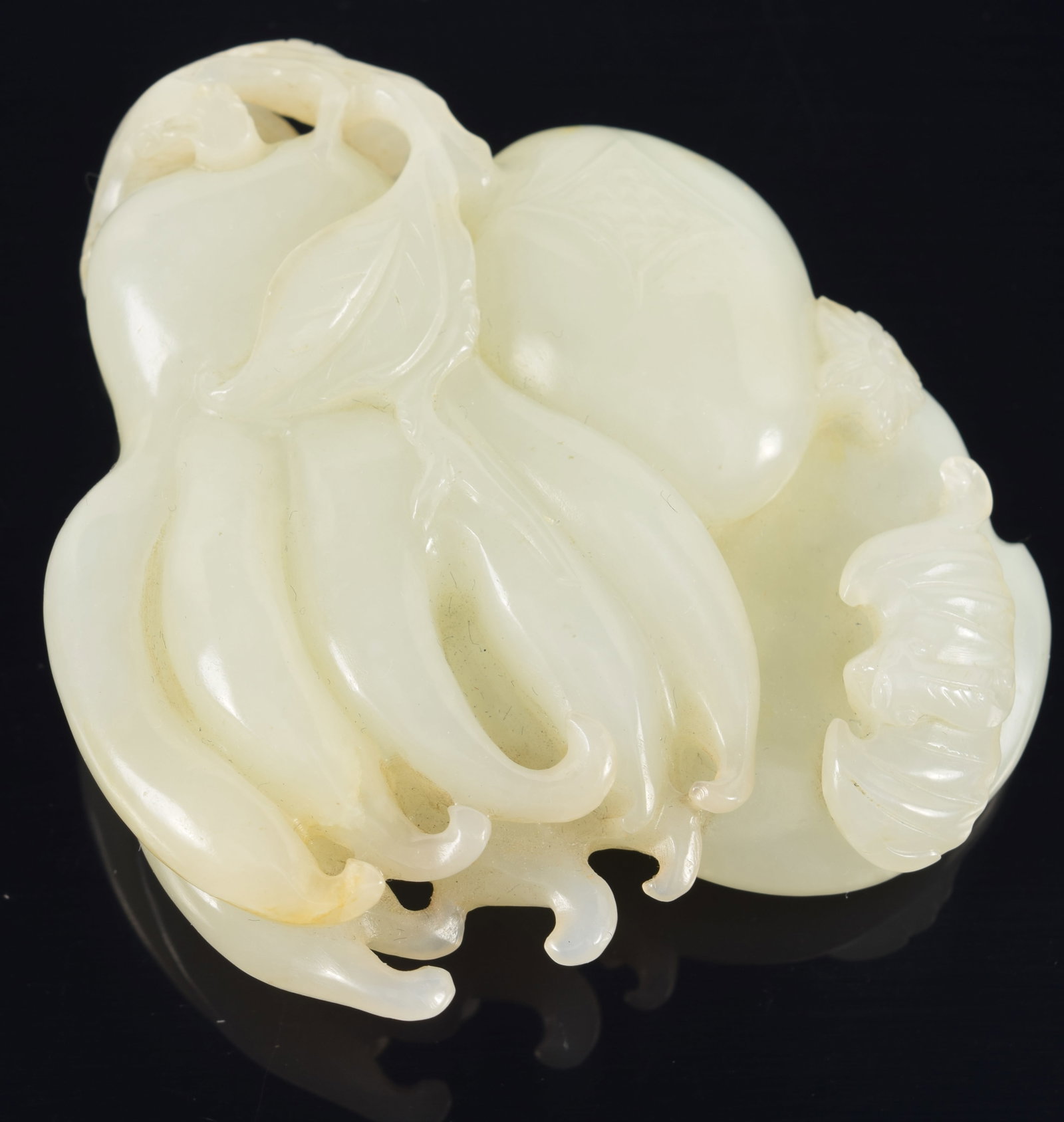 Jade carving. China. 18th century. Pure white stone. Carved as the Sandao buddha's hand citrine, (1 of 7)