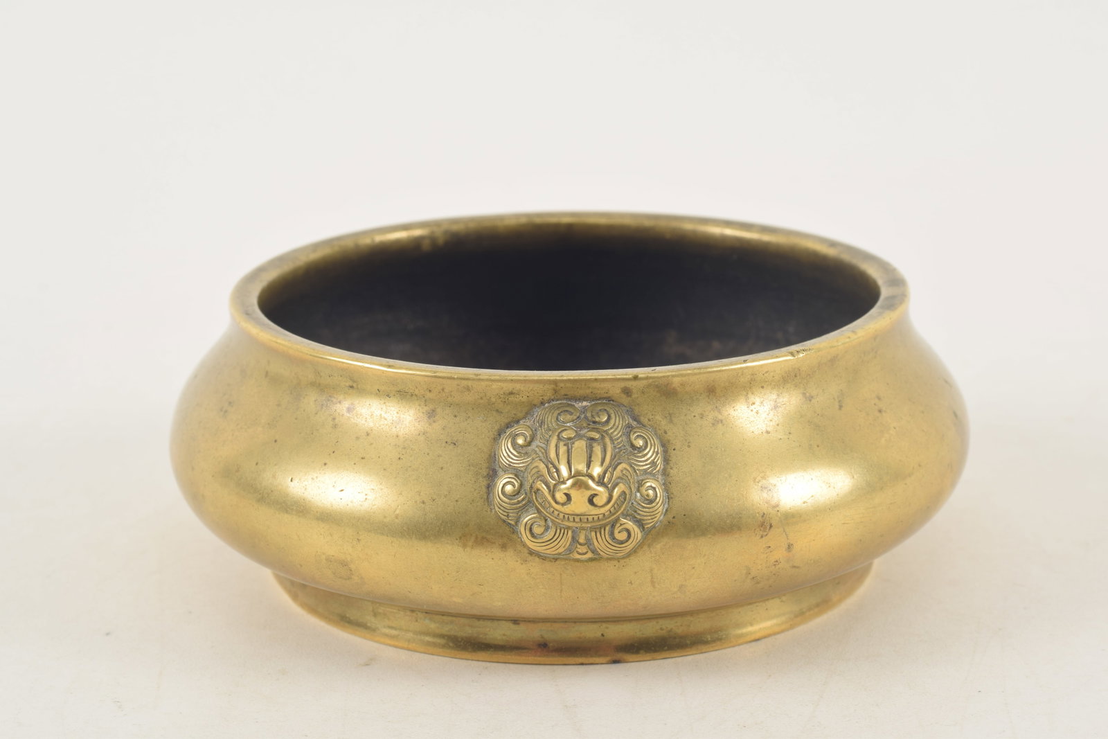 18th century or earlier Chinese gilt bronze censer. Lion mask head handles. Xuande mark on base. - 5