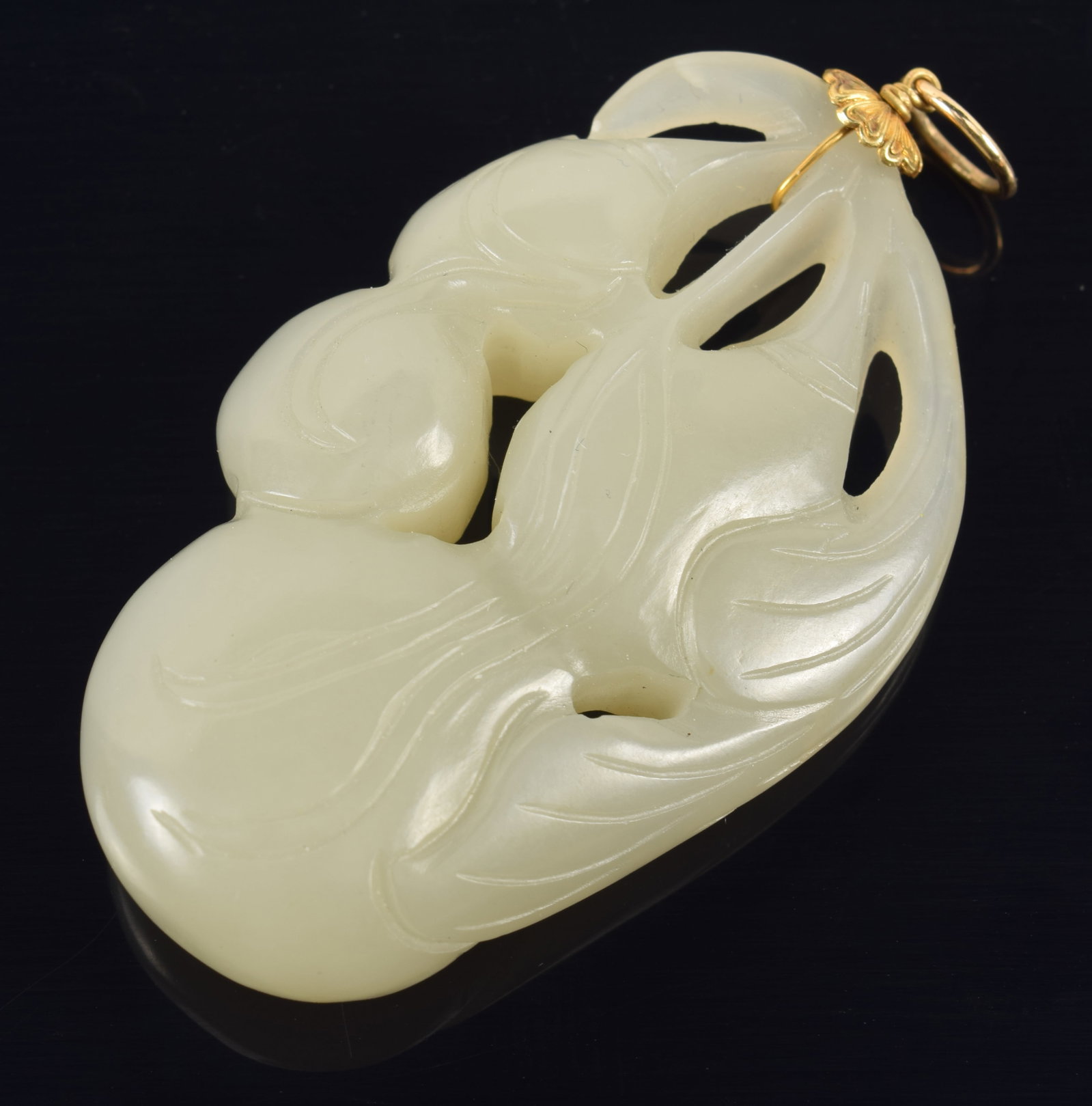 19th century Chinese celadon jade carved pendant with gourd decoration. Gold mount. Length of jade (1 of 4)