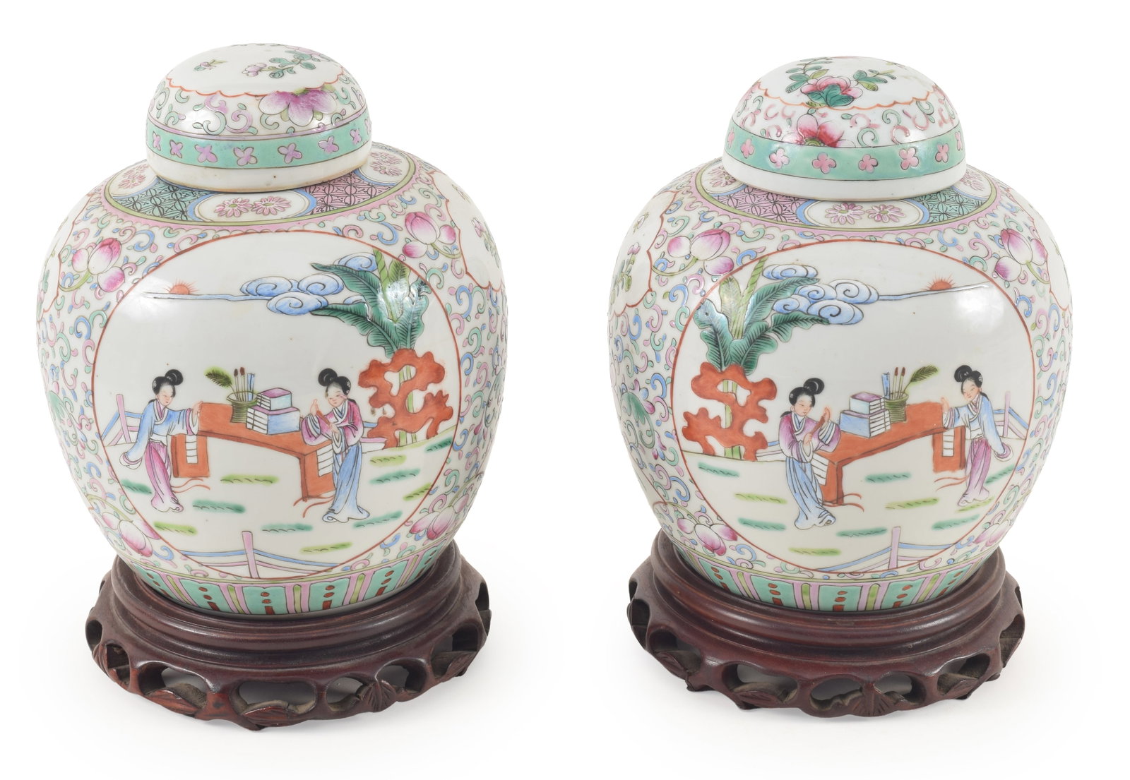 Pair of 19th/20th century famille rose porcelain covered jars. Dragon and phoenix decoration, (1 of 10)