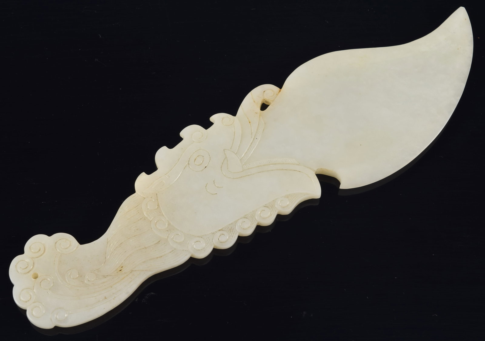 White jade dagger. China. 19th century. 6.75in.: White jade dagger. China. 19th century. 6.75in.
